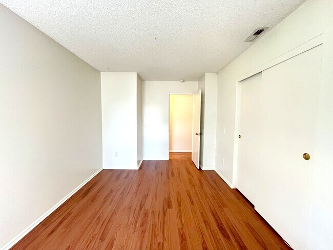 Building Photo - 2757 Aries Ln