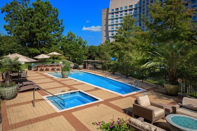 Building Photo - 1 Waterway Ct