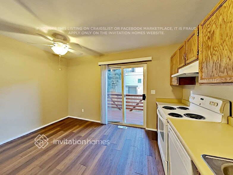 Building Photo - 17681 E Loyola Dr