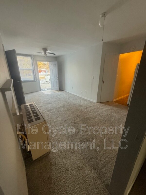 Building Photo - 2921 Depot St