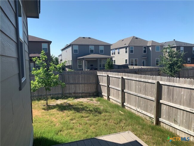Building Photo - 2078 Wind Chime Wy