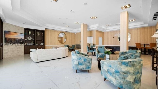 Building Photo - 6917 Collins Ave