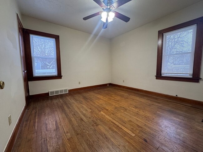 Building Photo - 4116 Biddulph Ave