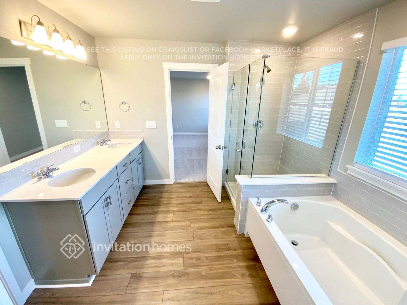 Building Photo - 934 Burwood St SE