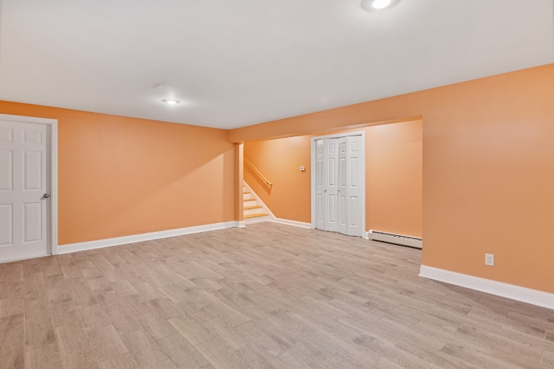 Building Photo - 409 Holy Cross Rd