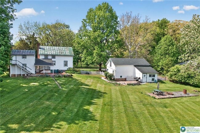 Building Photo - 5686 Cetronia Rd