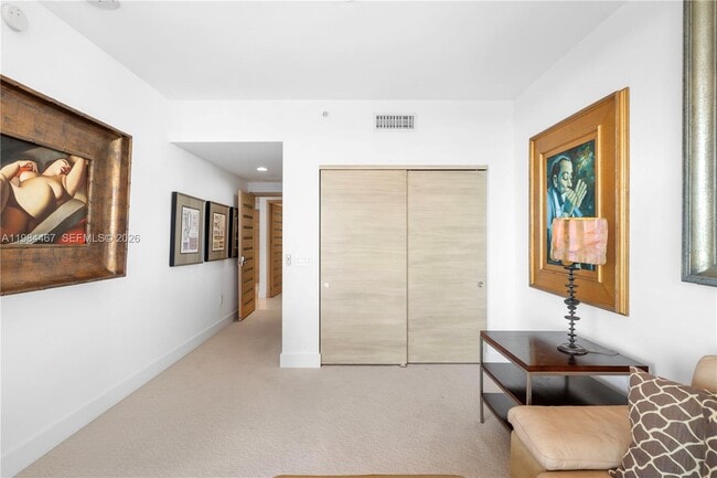 Building Photo - 17301 Biscayne Blvd