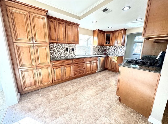 Building Photo - 16208 Peppertree Ln