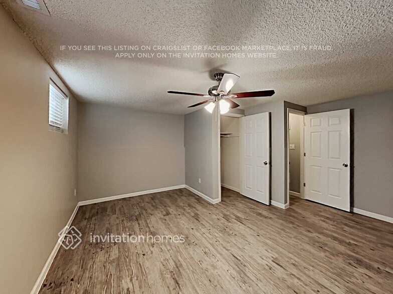 Building Photo - 2885 Mirage Dr