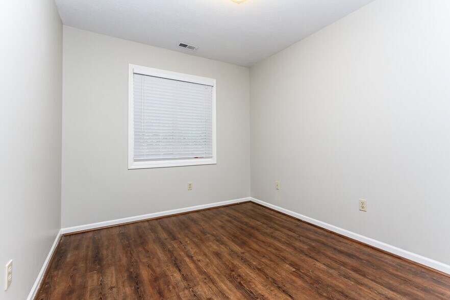 Building Photo - 9119 Lansburgh Ct