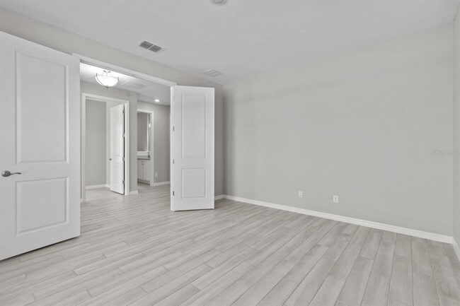 Building Photo - 6544 Barnstorm Wy