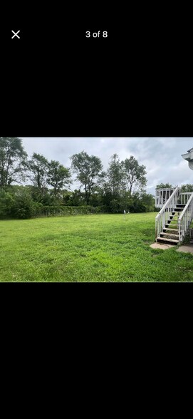 Building Photo - 2805 S Locust Ave