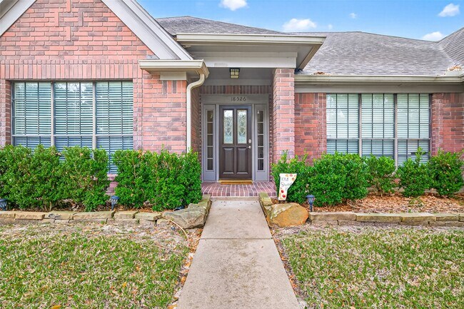 Building Photo - 18526 Fawn Run Ln