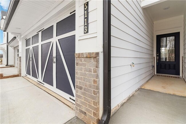 Building Photo - 5113 Sidney Sq Dr