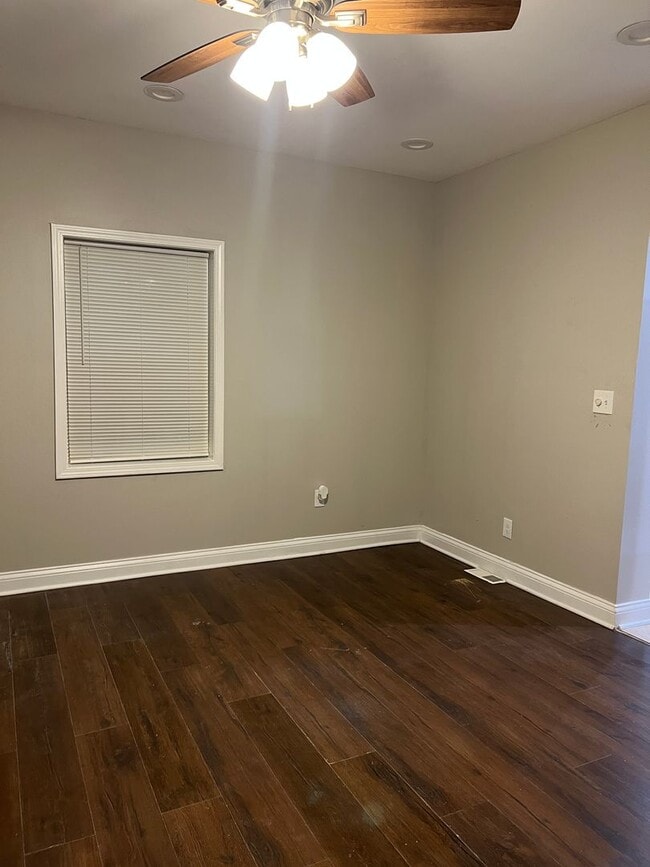 Building Photo - Welcome to this newly remodeled, single-fa...