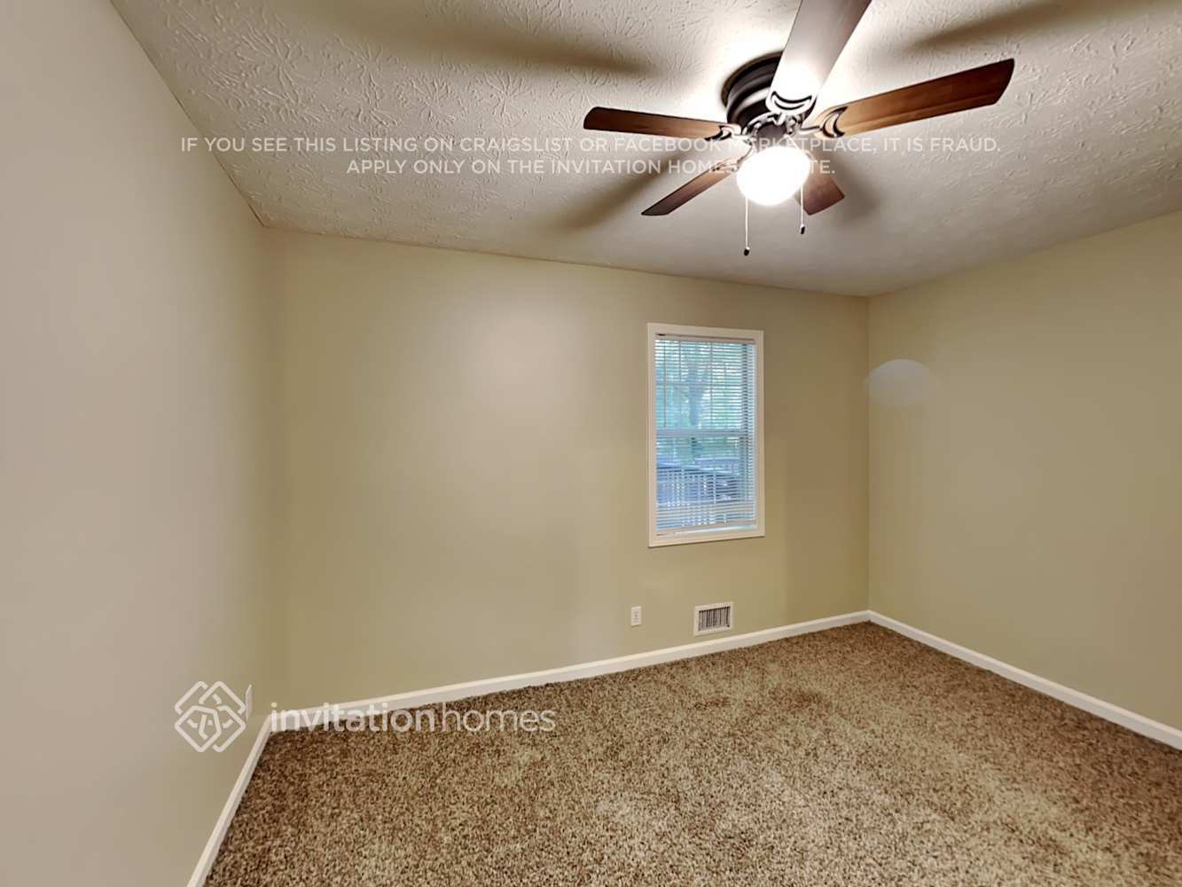 Building Photo - 1593 Kimberly Pl