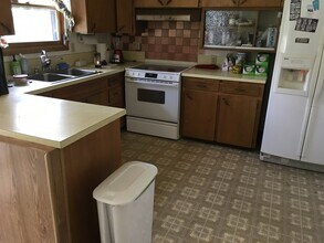 Building Photo - Fantastic 4 Bedroom/2 Bath Ranch Home with 1 car attached garage - Near Lake Loveland!