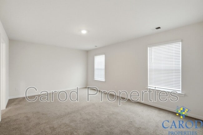Building Photo - 231 Brinkley Dr