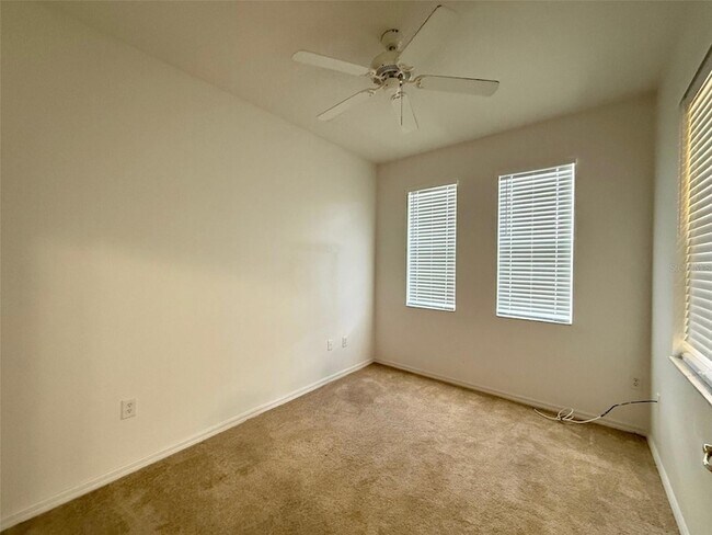 Building Photo - 5168 Regatta Dr