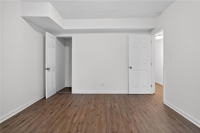 Building Photo - 1439 Westboro Dr SW