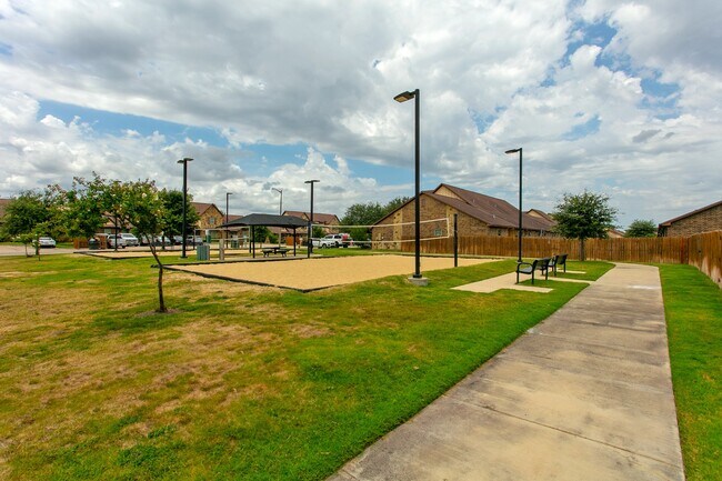 Building Photo - 303 Capps Dr