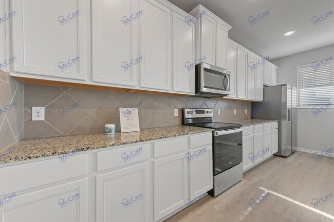 Building Photo - 3500 Cricket Dr