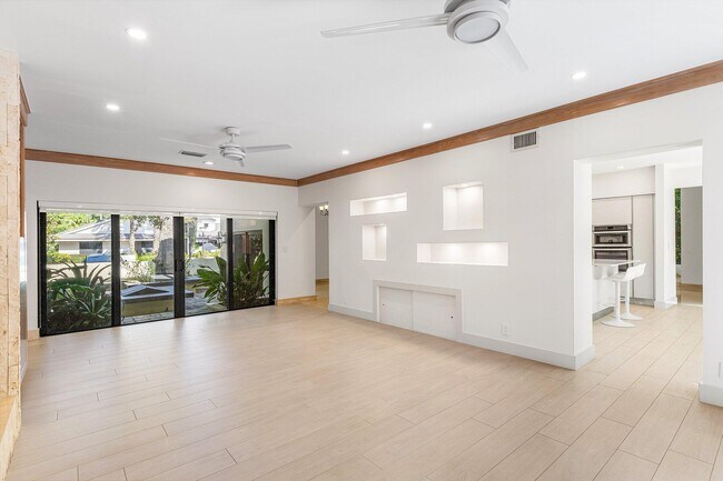 Building Photo - 4140 Sanctuary Ln