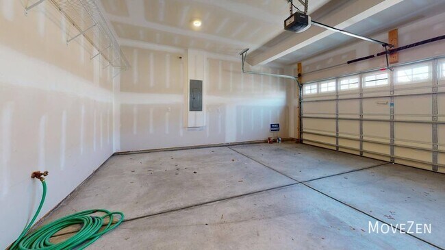 Building Photo - 541 Barneswyck Dr