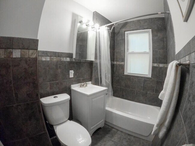 Building Photo - 3444 Colfax Ave S