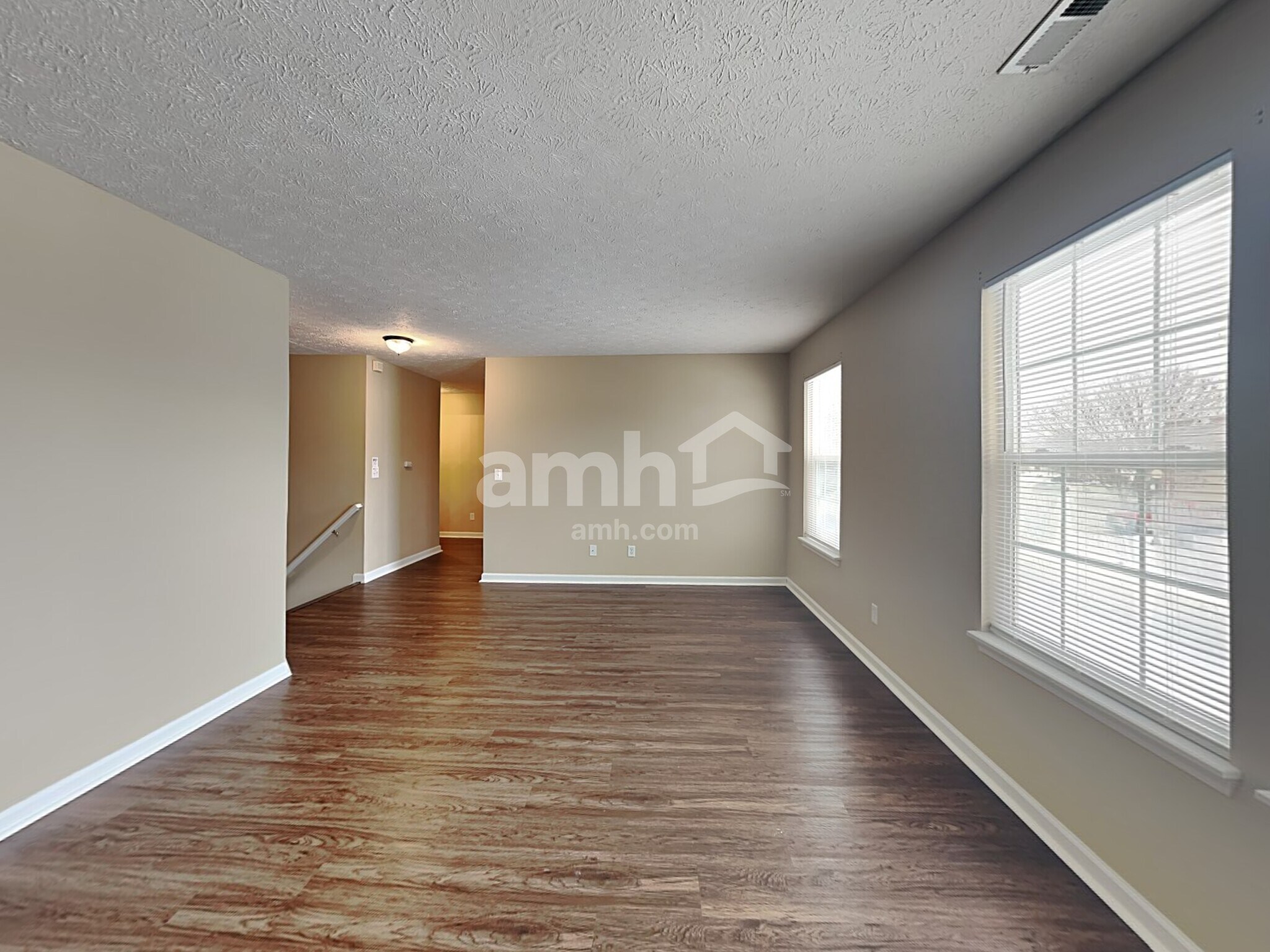 Building Photo - 6534 Amherst Way