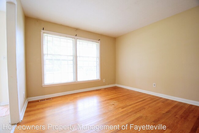 Building Photo - 3 br, 1.5 bath House - 3526 Melrose Rd