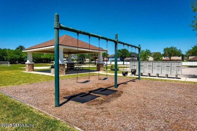 Building Photo - 12192 Chaseborough Way