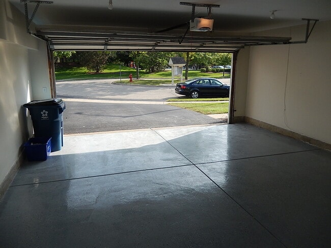 Building Photo - 2814 Gilcrest Ct