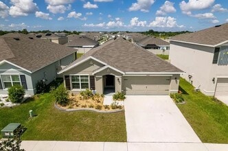Building Photo - 16709 Parker River St