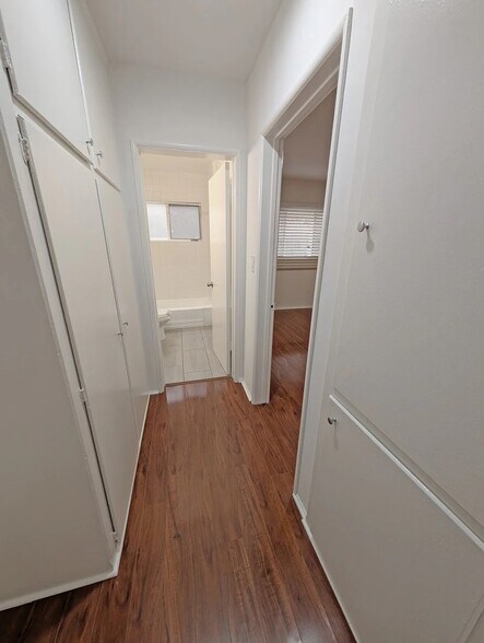 Building Photo - The Alamar