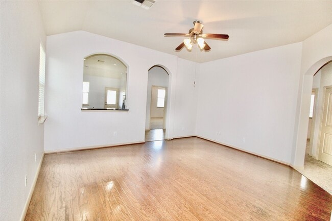 Building Photo - 6139 Norwood Meadows Ln