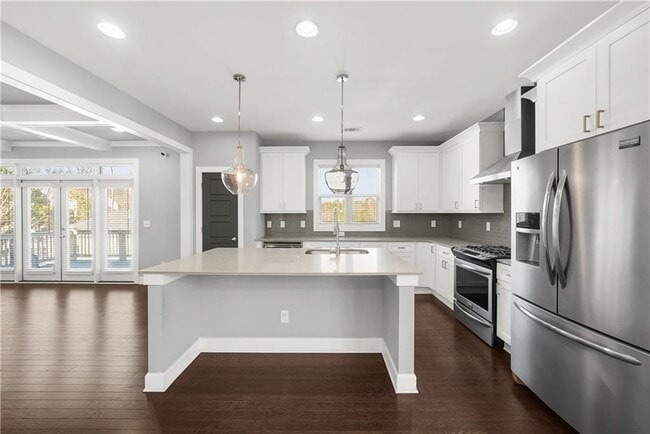 Building Photo - 2967 Silver Hill Terrace SE