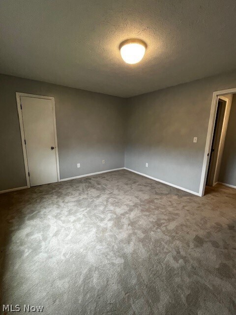 Building Photo - 62 Carter Cir