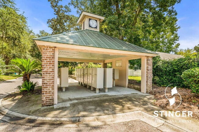 Building Photo - 5 Boyd's Neck Ct