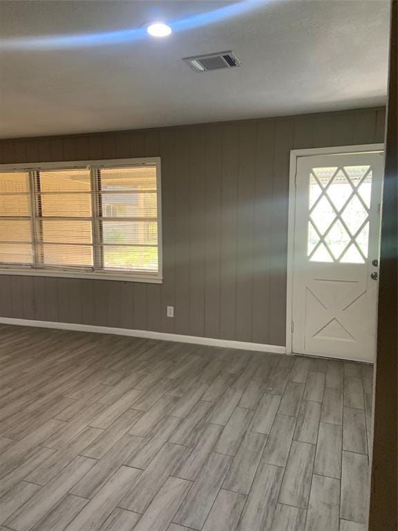 Building Photo - 1005 Fleetwood Dr