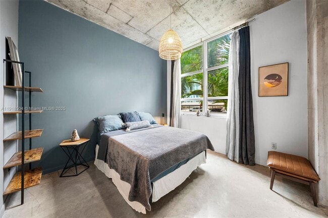 Building Photo - 2001 Biscayne Blvd