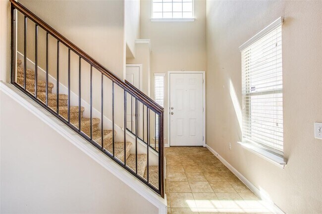 Building Photo - 12402 Walter Vaughn Dr