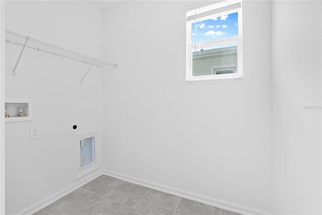 Building Photo - 478 Bogey Dr