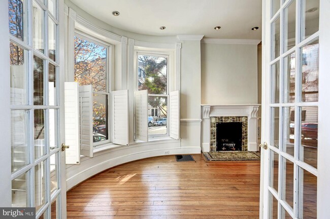 Building Photo - 2151 Florida Ave NW
