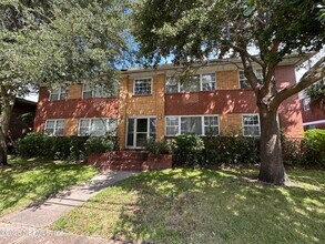 Building Photo - 3113 Belden St