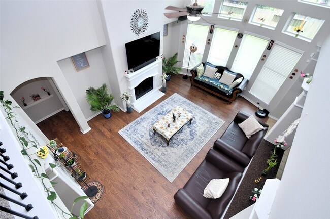 Building Photo - 6027 Opal Crest Ln