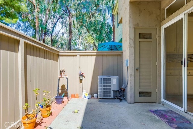 Building Photo - 23633 Kingdon Ct