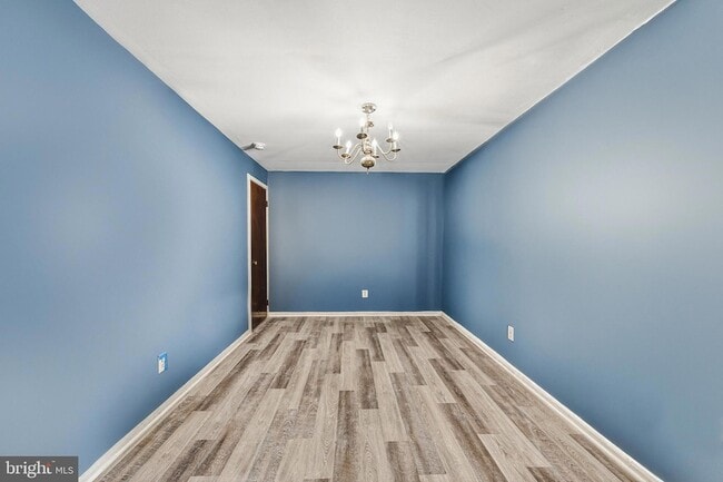 Building Photo - 507 E Airy St