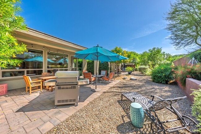 Building Photo - 51811 Golden Eagle Dr