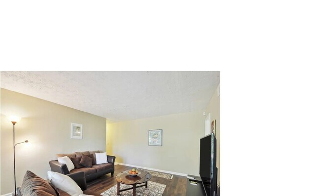 Building Photo - 144 Scandia Cir